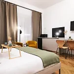 Easylife - Cav104 Prestigioso Con Jacuzzi In Centrale